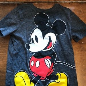 Lot of 5t boys tees *MORE PHOTOS INSIDE!!*